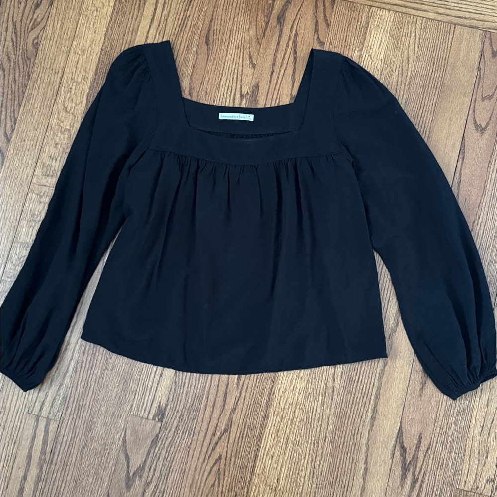 Abercrombie & Fitch Black Top - square neck M